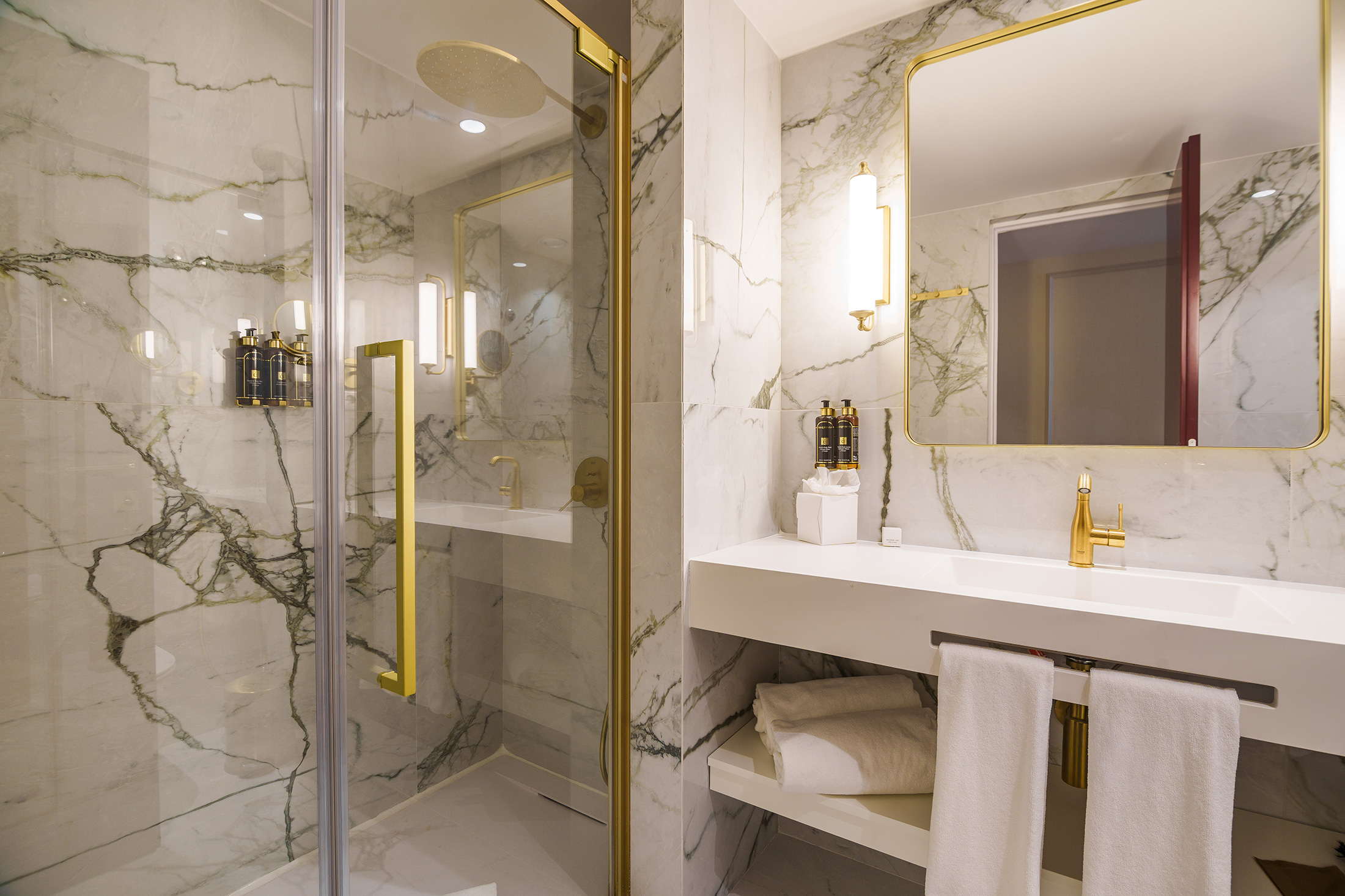 trat-Twin-Olympia-(7)